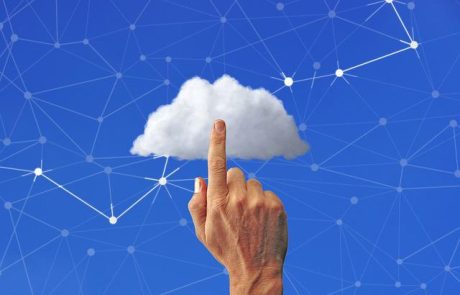 איך מערכת CRM תורמת לעסקים קטנים?